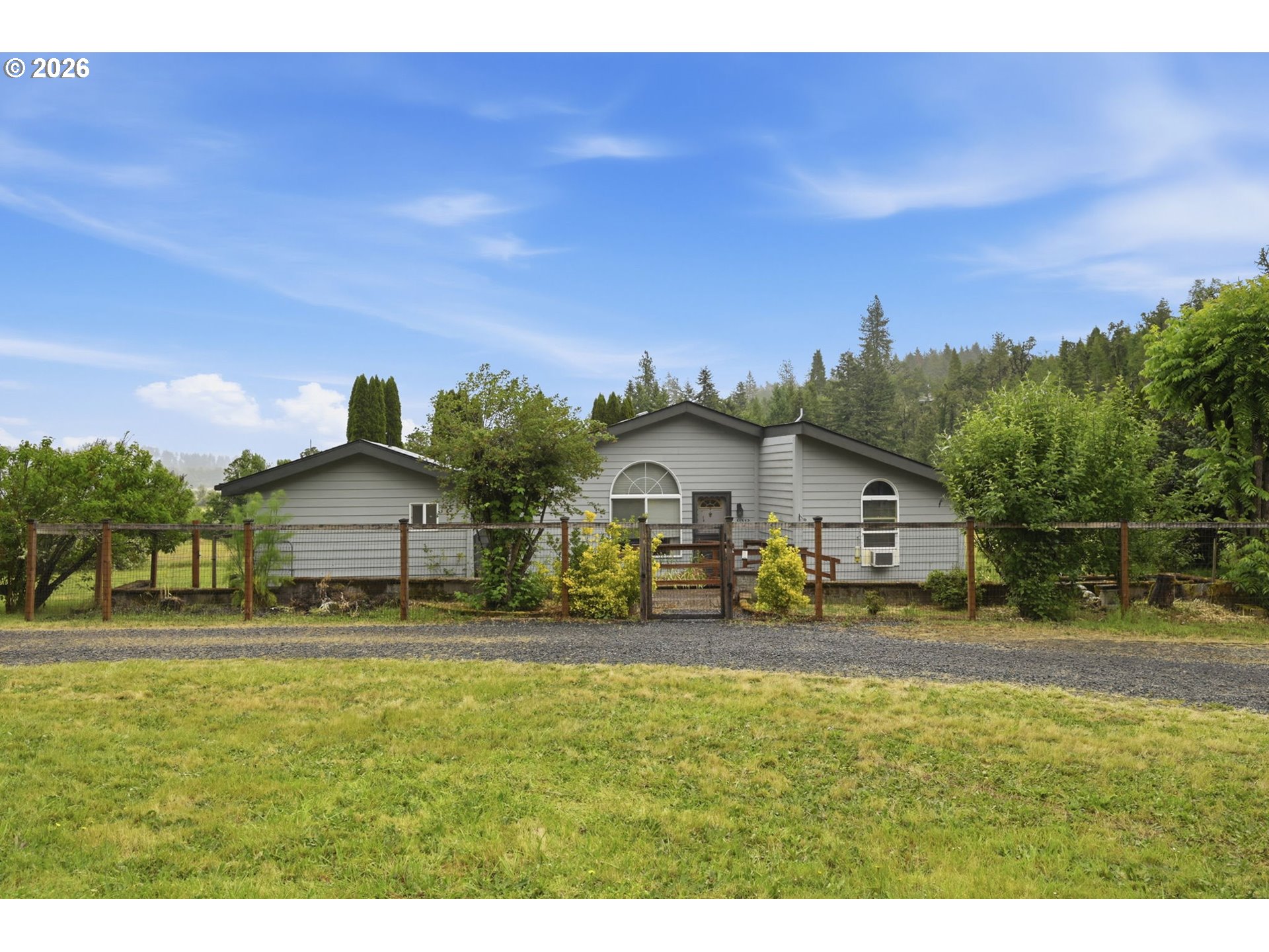 31332 Camas Swale Road Creswell, OR 97426 - Photo 22 of 45