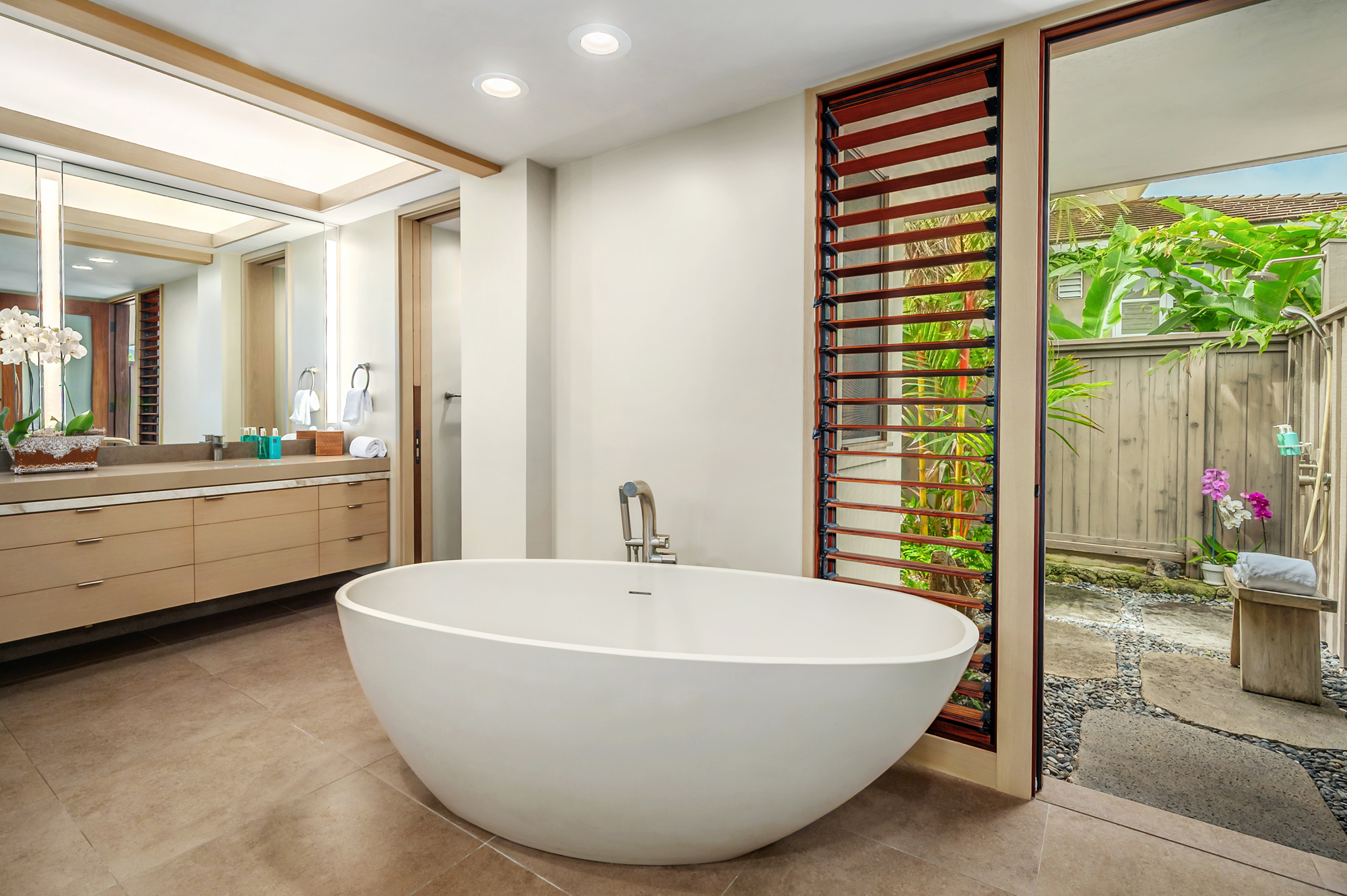 4890 Lawai Road Koloa, HI 96756 - Photo 18 of 30 a spacious bathroom with a tub and sink