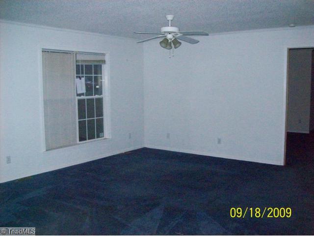 7243 Dennis Road Walnut Cove, NC 27052 - Photo 7 of 8 Living Room.