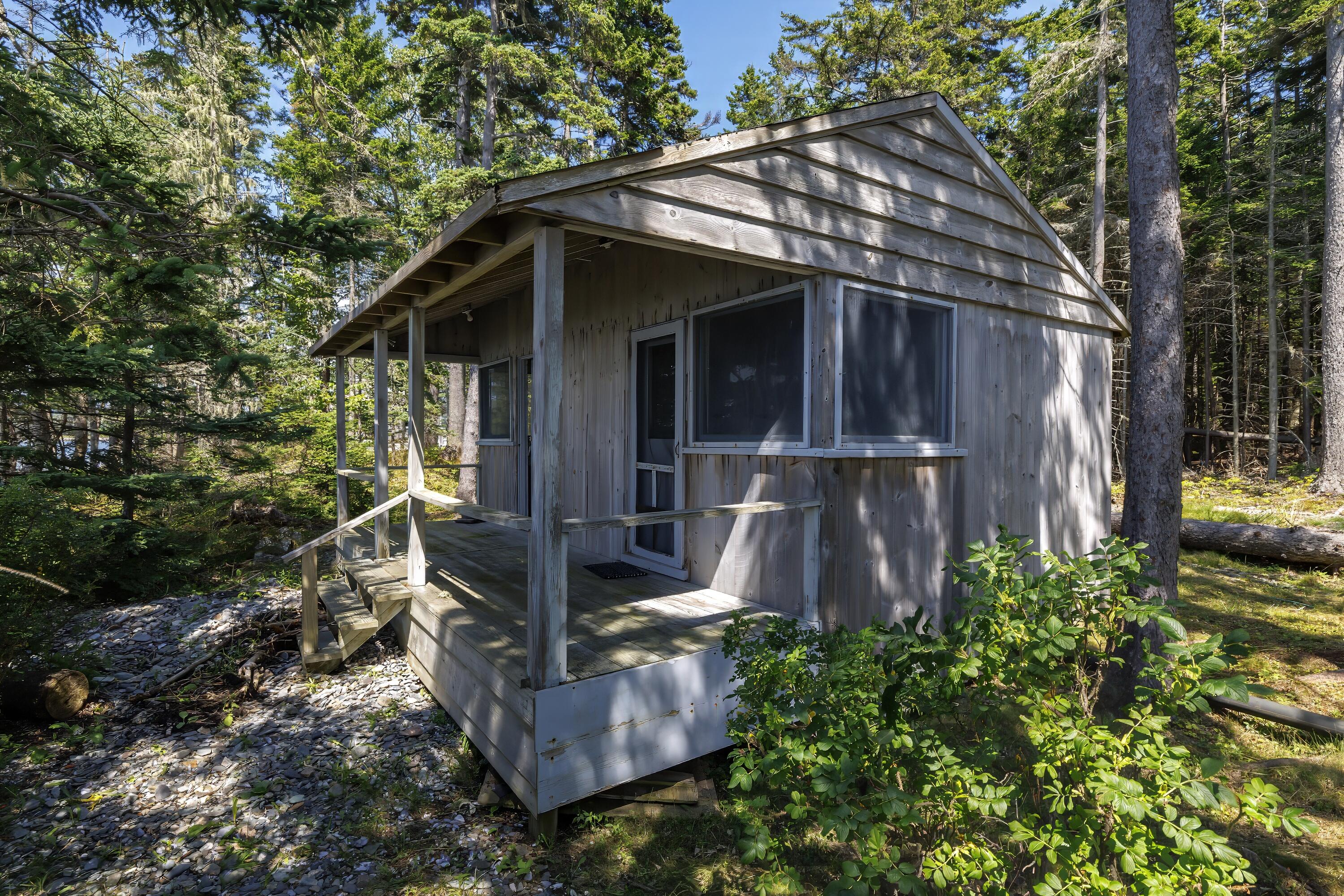 186 Lopaus Point Road Tremont, ME 04612 - Photo 23 of 31 Cottage #1