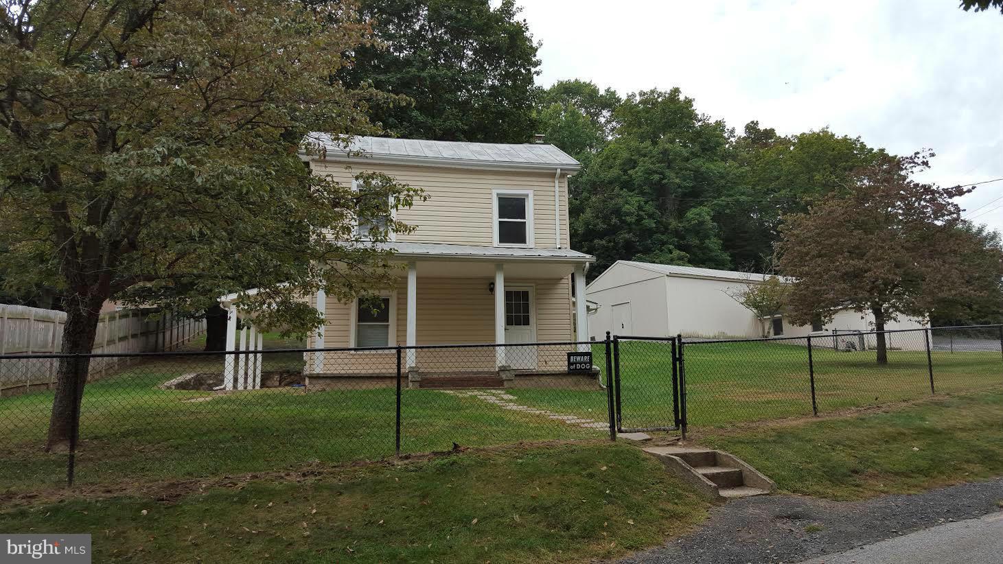 505 Old Manchester Road Westminster, MD 21157 - Photo 2 of 14 Exterior (Front)