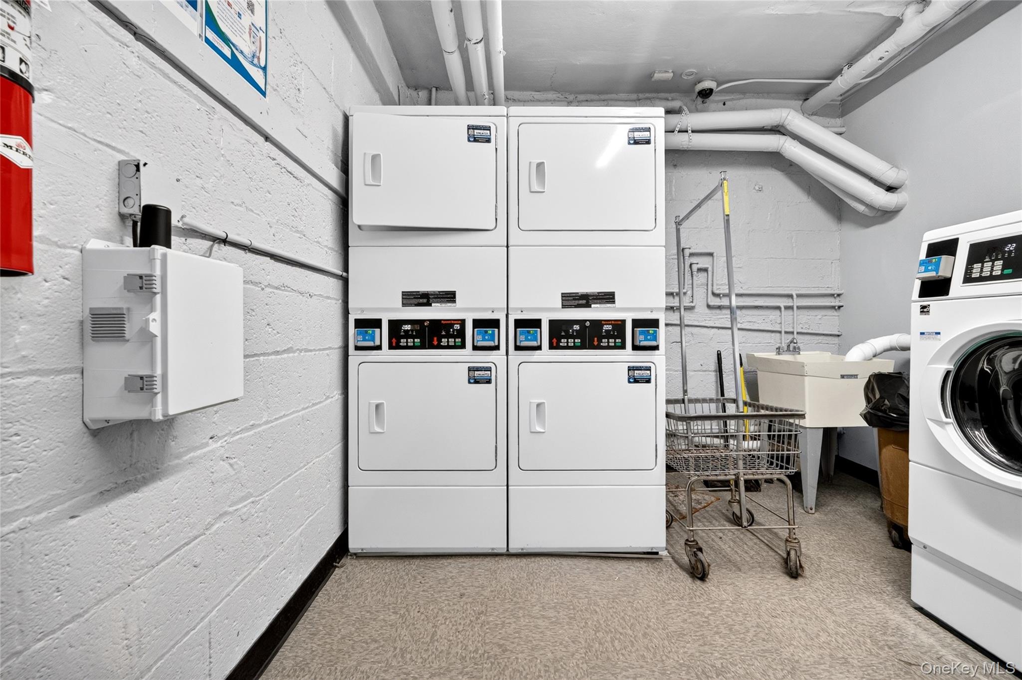 205 West Post Road, Unit 1N White Plains, NY 10606 - Photo 34 of 37
