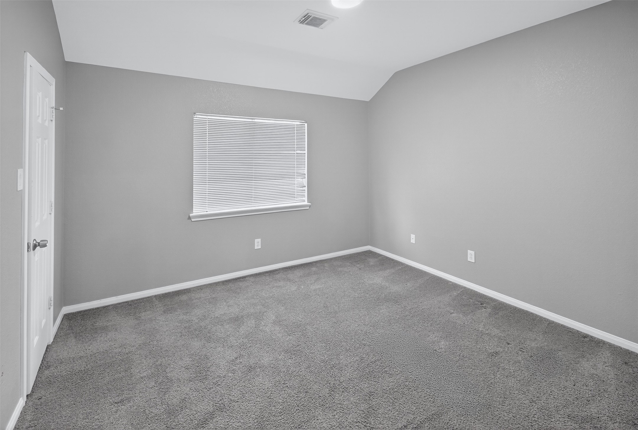 4726 Meadows Edge Lane Houston, TX 77084 - Photo 11 of 34