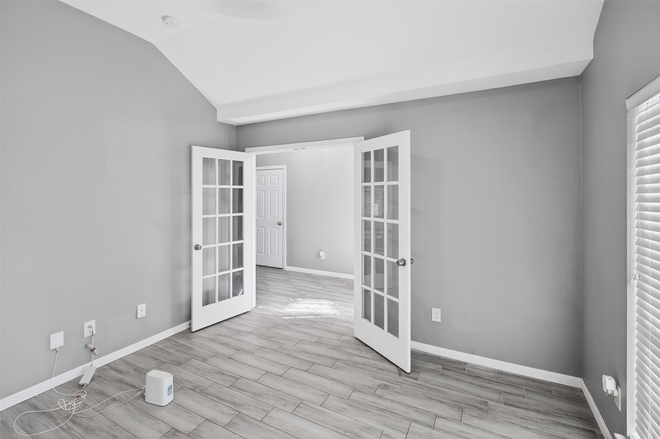 4726 Meadows Edge Lane Houston, TX 77084 - Photo 8 of 34