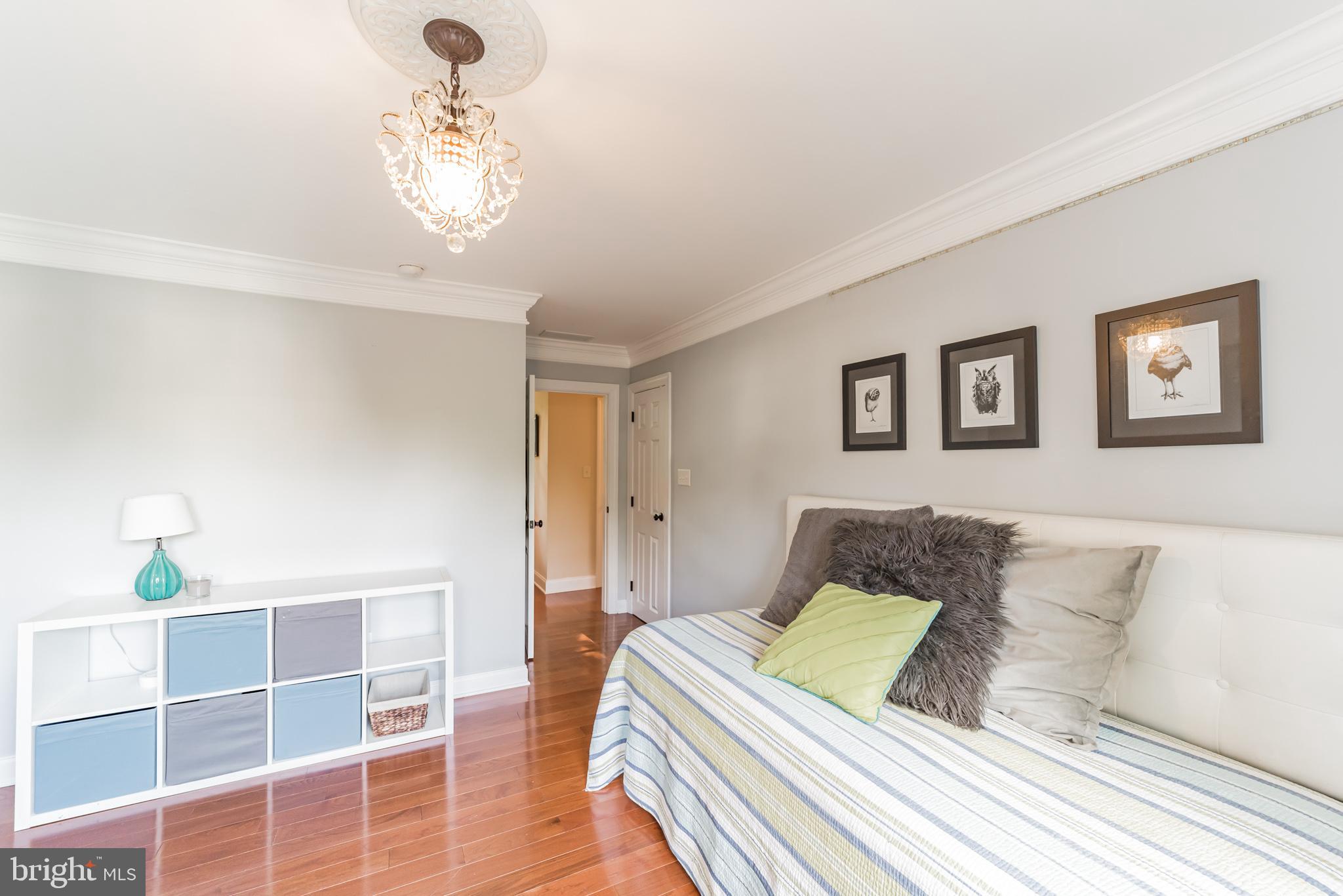 320 South Wayne Avenue Wayne, PA 19087 - Photo 33 of 54