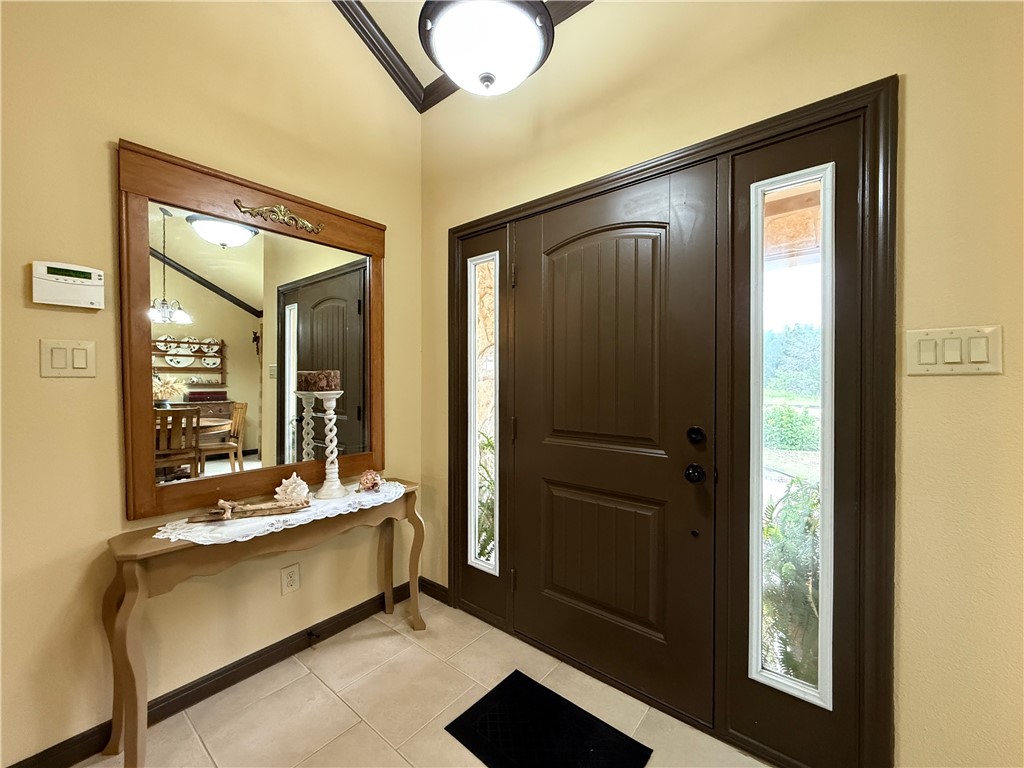 28799 Highway 83 Concan, TX 78838 - Photo 24 of 40 a room with window