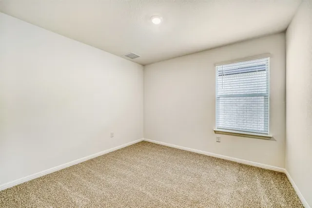 $2,100 | 1936 Bandito Bluff Pass, Leander, TX 78641