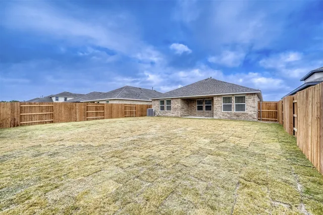 $2,100 | 1936 Bandito Bluff Pass, Leander, TX 78641