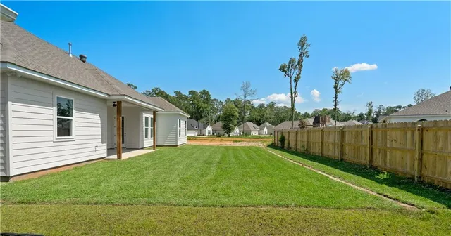 $475,500 | 1105 Abita River Drive, Covington, LA 70433