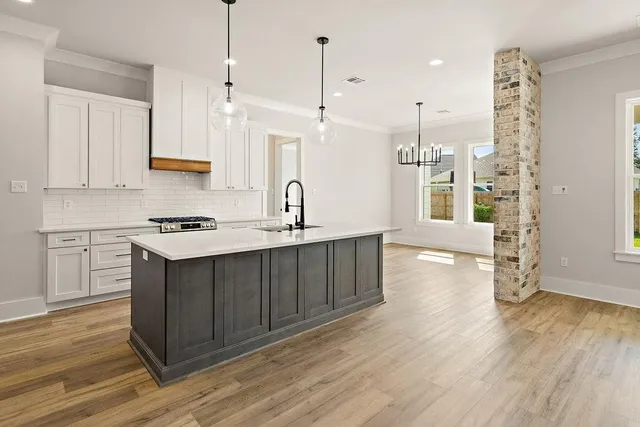 $475,500 | 1105 Abita River Drive, Covington, LA 70433