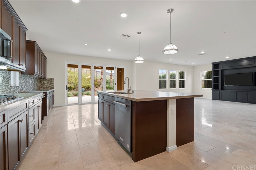 3416 Aspen Street Simi Valley, CA 93065 - Photo 12 of 21