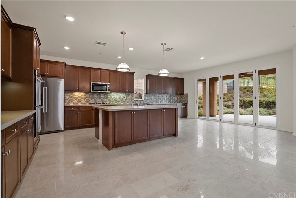 3416 Aspen Street Simi Valley, CA 93065 - Photo 9 of 21