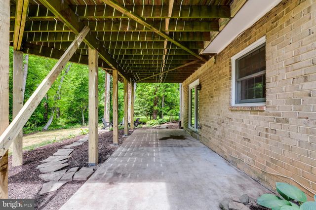 $1,135,000 | 4909 Heversham Court, Fairfax, VA 22032