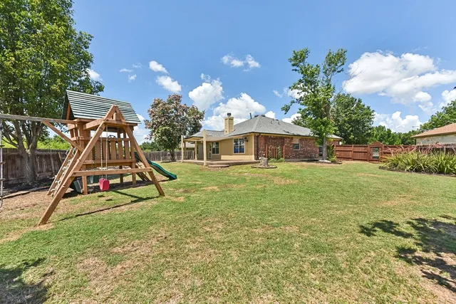 $2,100 | 217 Newport Landing Place, Round Rock, TX 78665