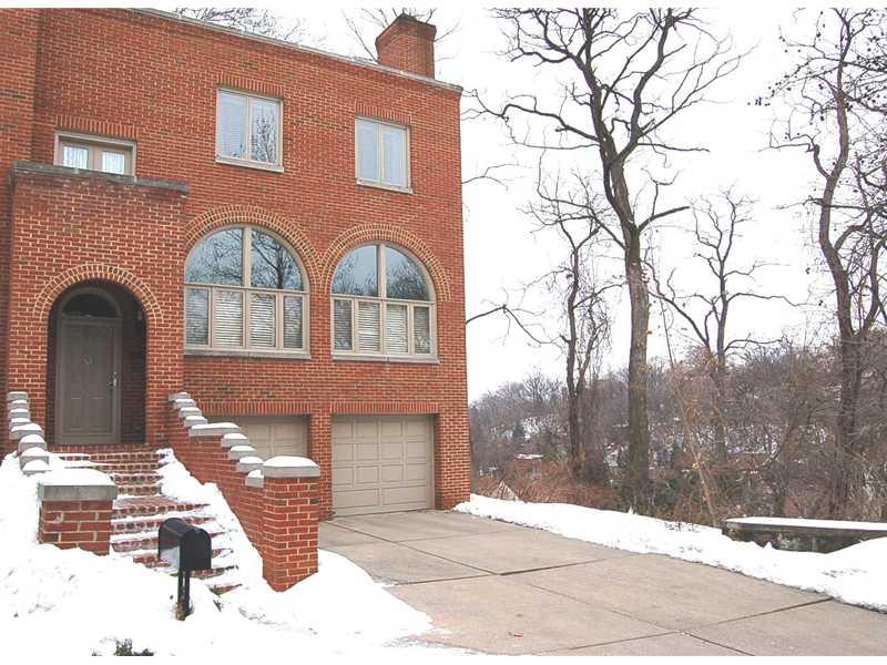 322 Schenley Road Pittsburgh, PA 15217 - Photo 2 of 25 Exterior Front.