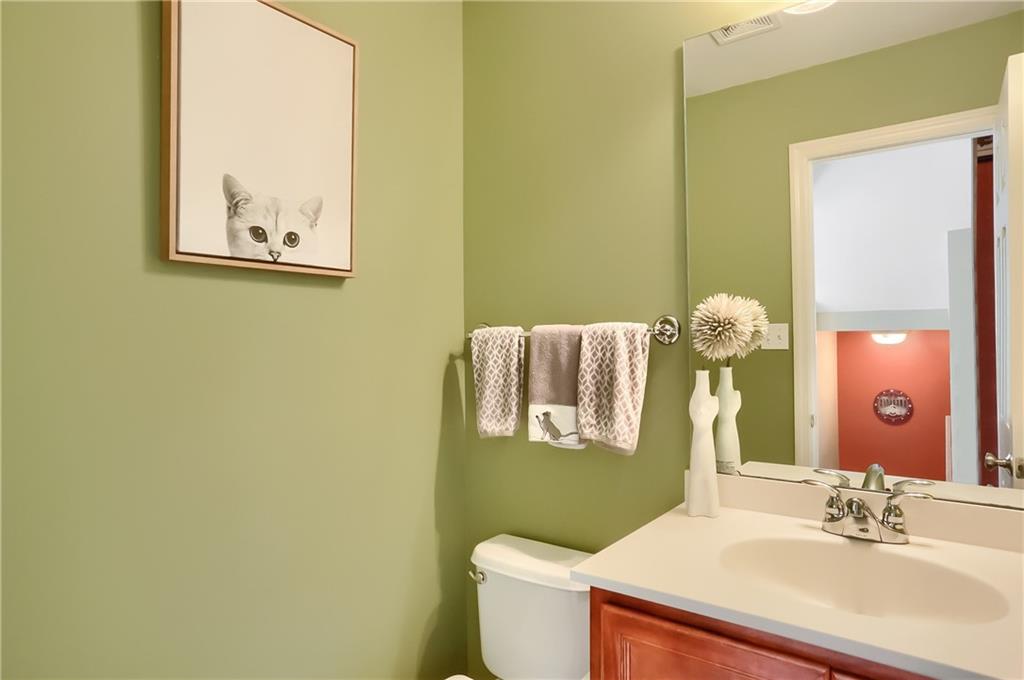 89 Castle View Drive McKees Rocks, PA 15136 - Photo 12 of 25 Gallery Image 12