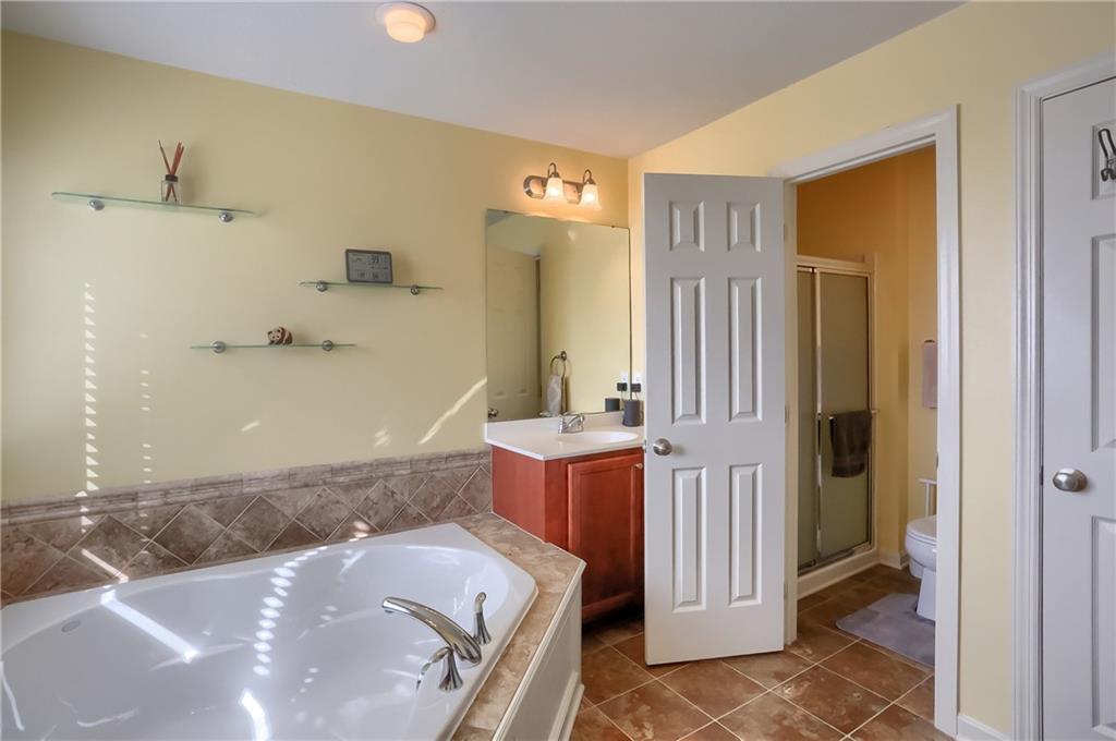 89 Castle View Drive McKees Rocks, PA 15136 - Photo 18 of 25 Gallery Image 18