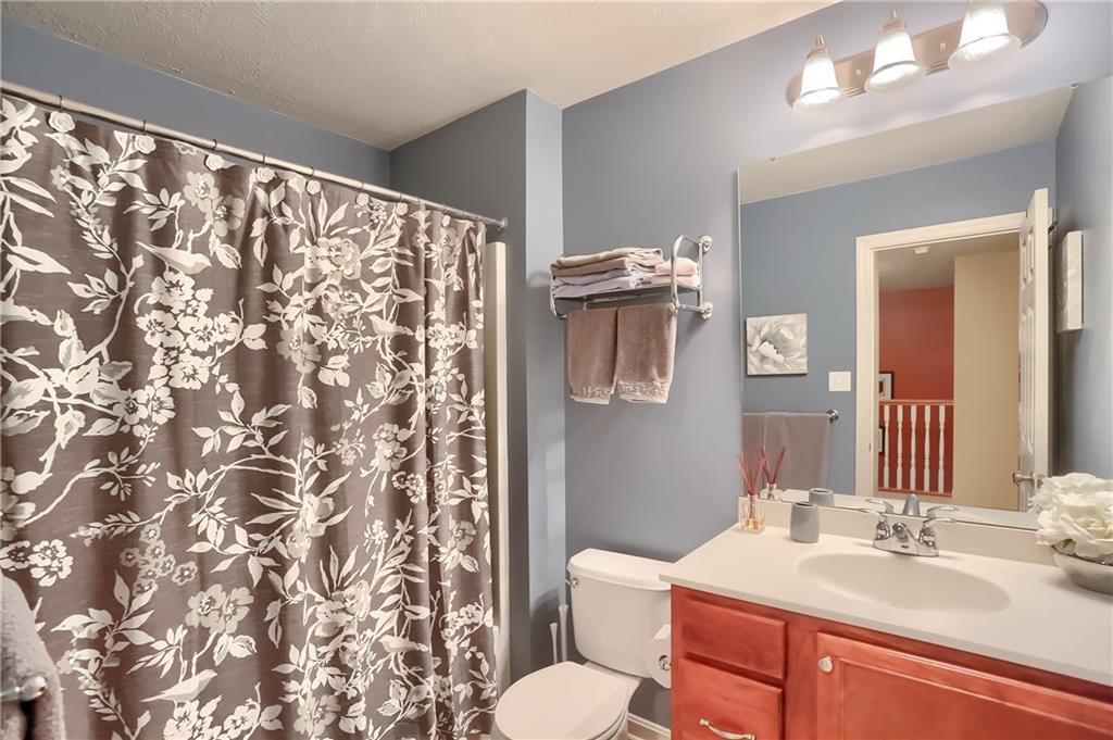 89 Castle View Drive McKees Rocks, PA 15136 - Photo 22 of 25 Gallery Image 22