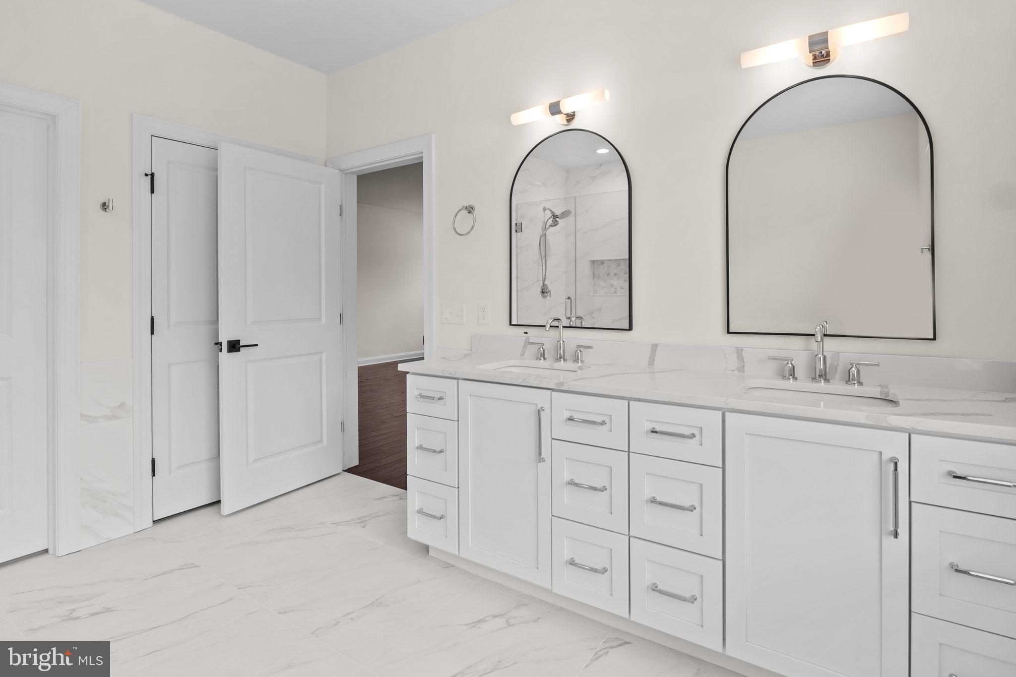 58 East Holland Road Holland, PA 18966 - Photo 24 of 50