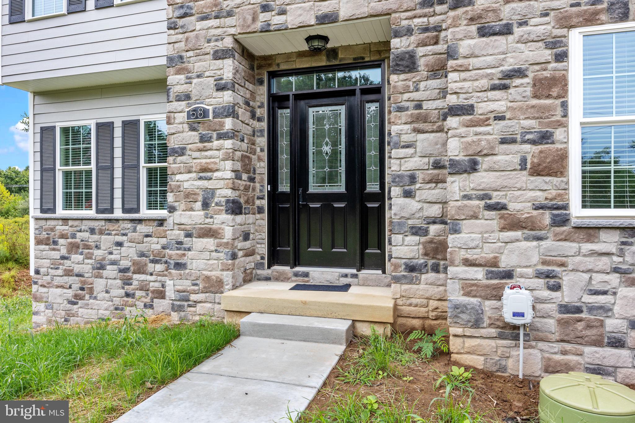 58 East Holland Road Holland, PA 18966 - Photo 3 of 50