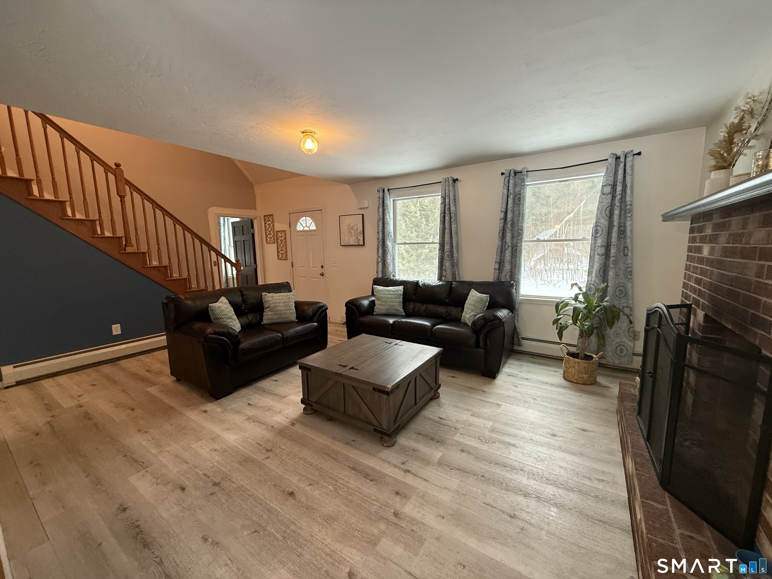 470 Fabyan Road Thompson, CT 06255 - Photo 7 of 40