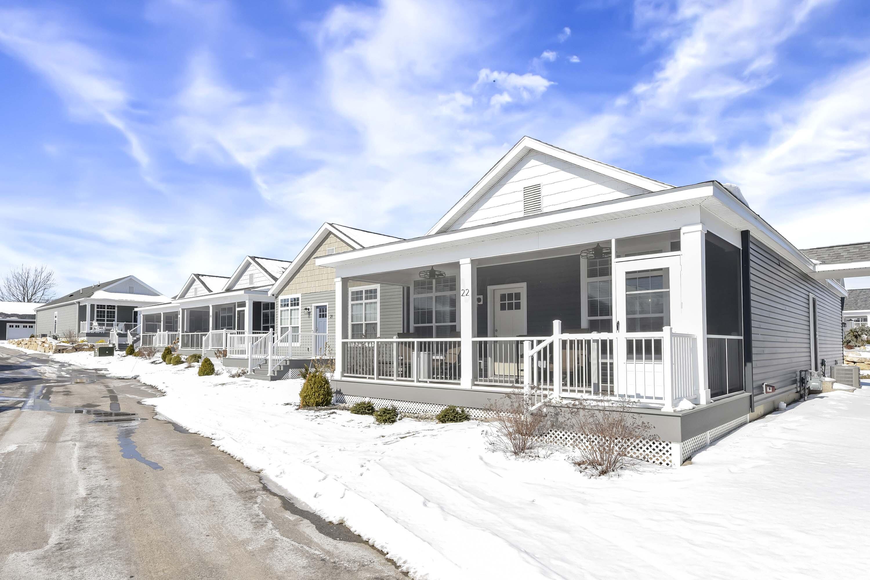 10850 East Bayshore Road, Unit CANAL #22 Lakeside Marblehead, OH 43440 - Photo 2 of 41 02