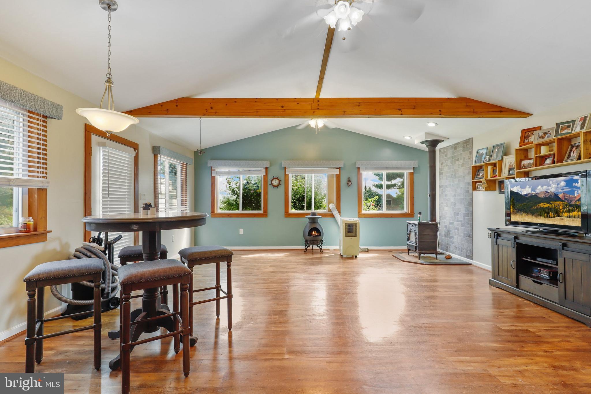 4433 Valley View Road Middletown, MD 21769 - Photo 13 of 48