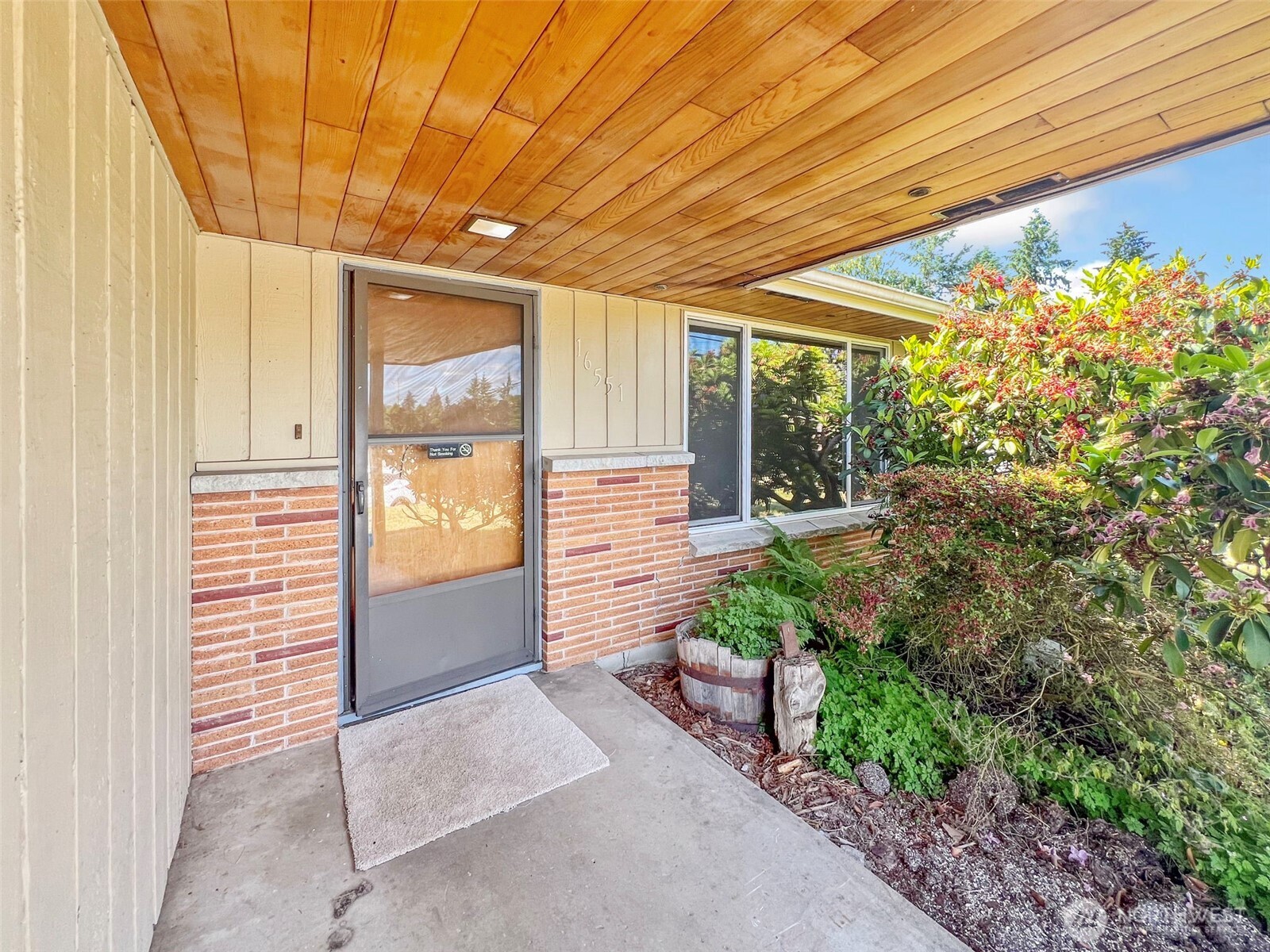 16551 116th Avenue Southeast Renton, WA 98055 - Photo 3 of 28 Gallery Image 3