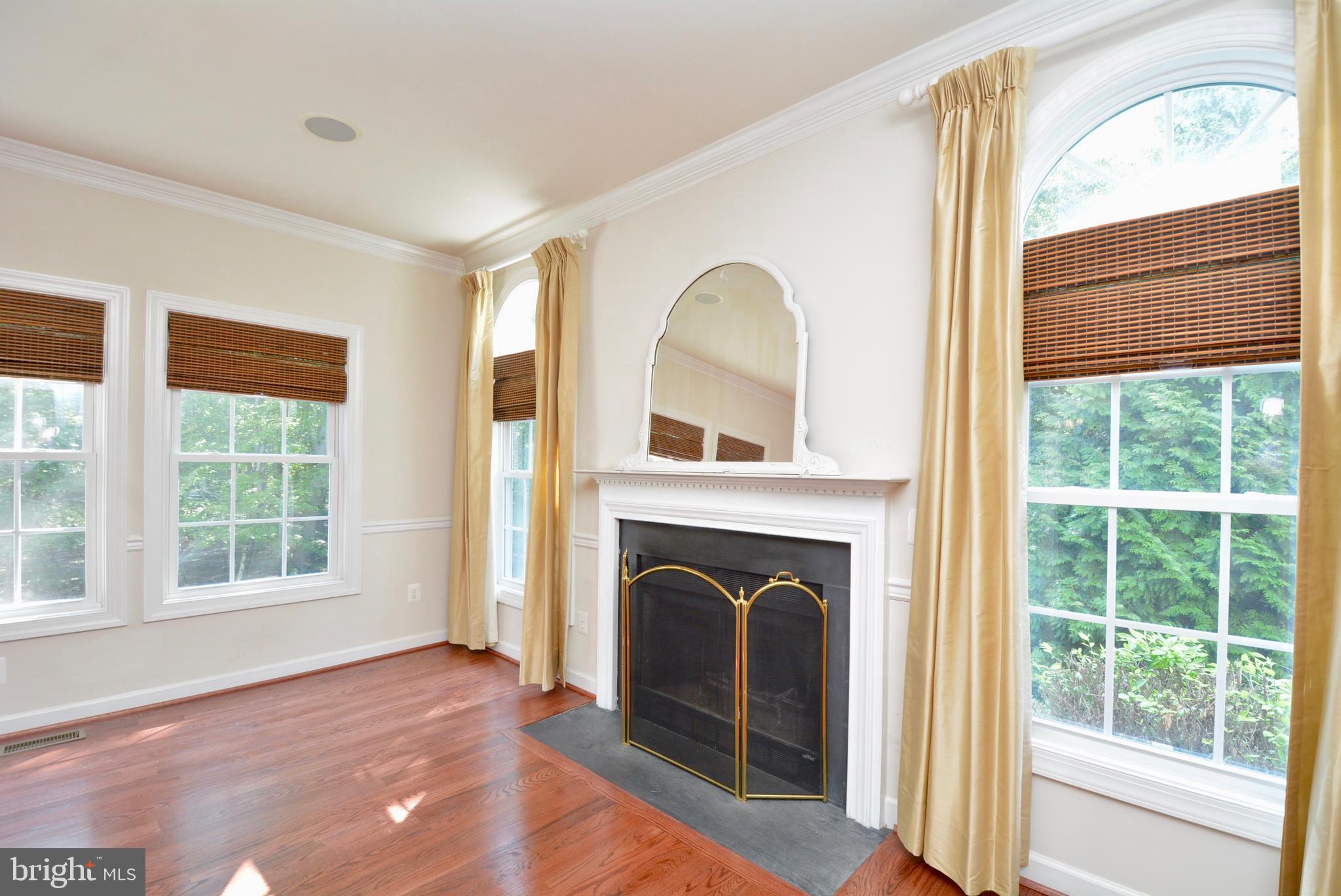 10639 Gunston Road Lorton, VA 22079 - Photo 14 of 58 Main Level Family Room