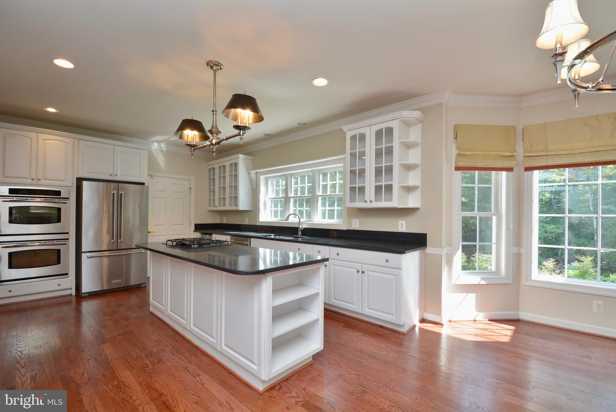 10639 Gunston Road Lorton, VA 22079 - Photo 19 of 58 Kitchen
