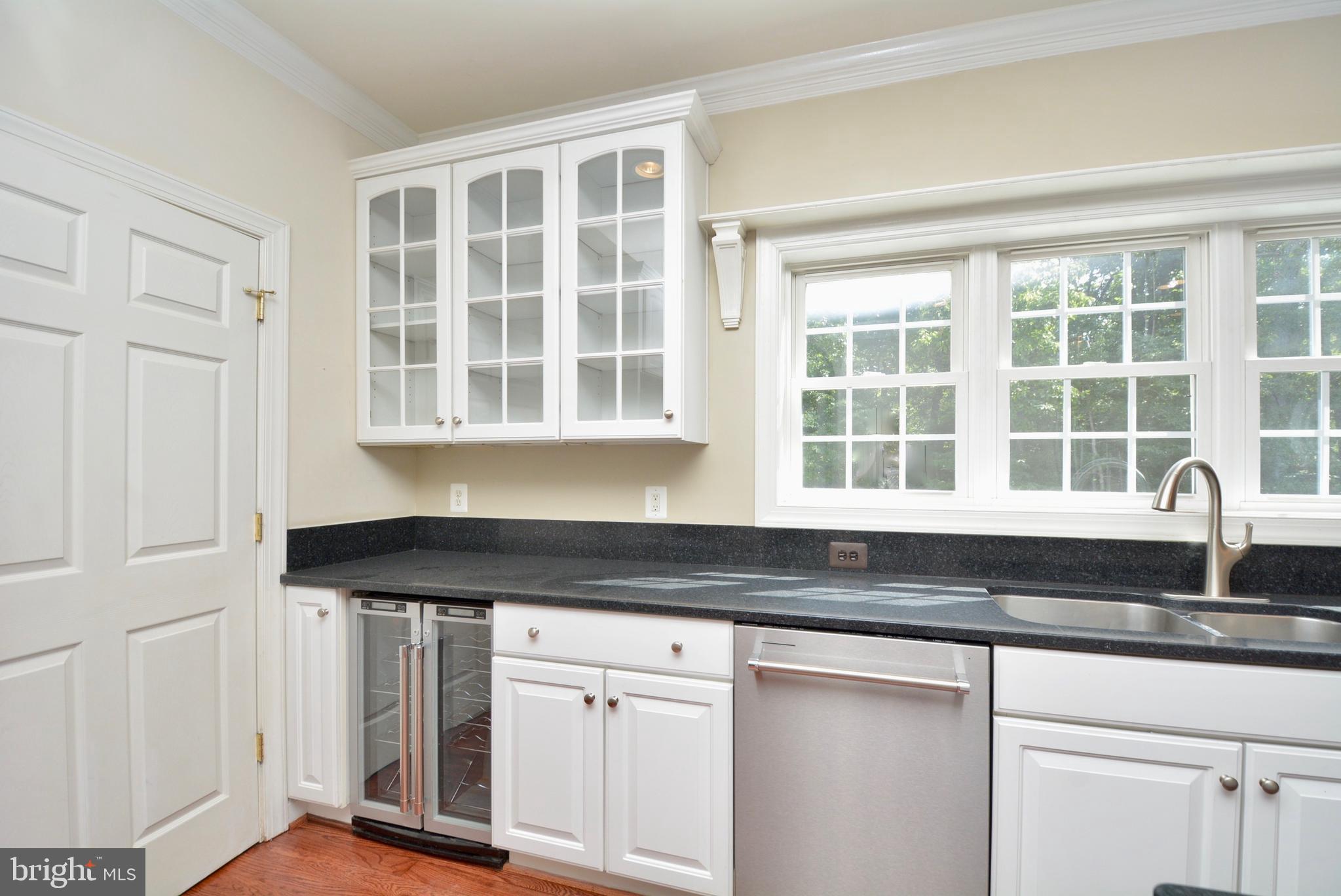 10639 Gunston Road Lorton, VA 22079 - Photo 22 of 58 Gallery Image 22