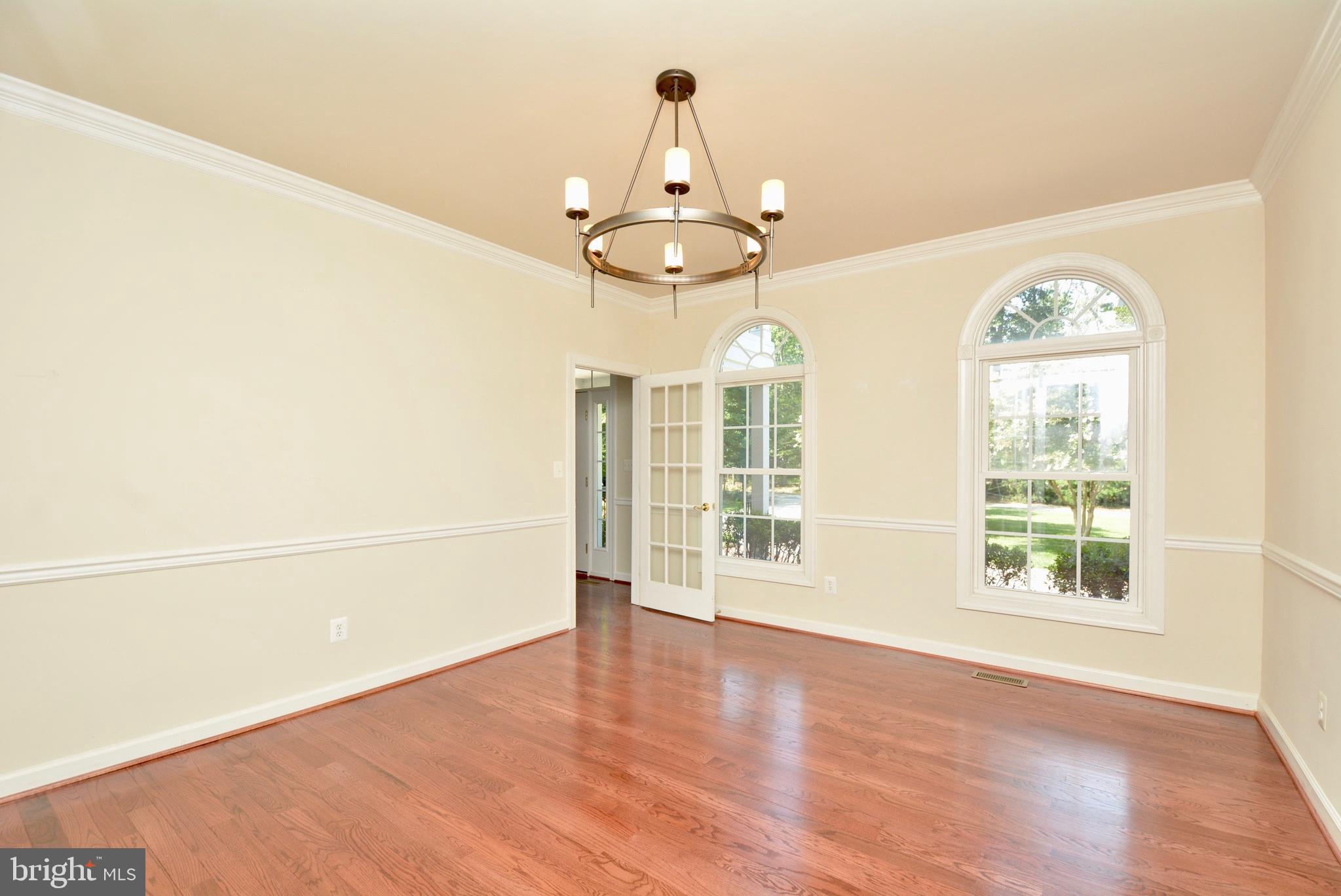 10639 Gunston Road Lorton, VA 22079 - Photo 24 of 58 Gallery Image 24