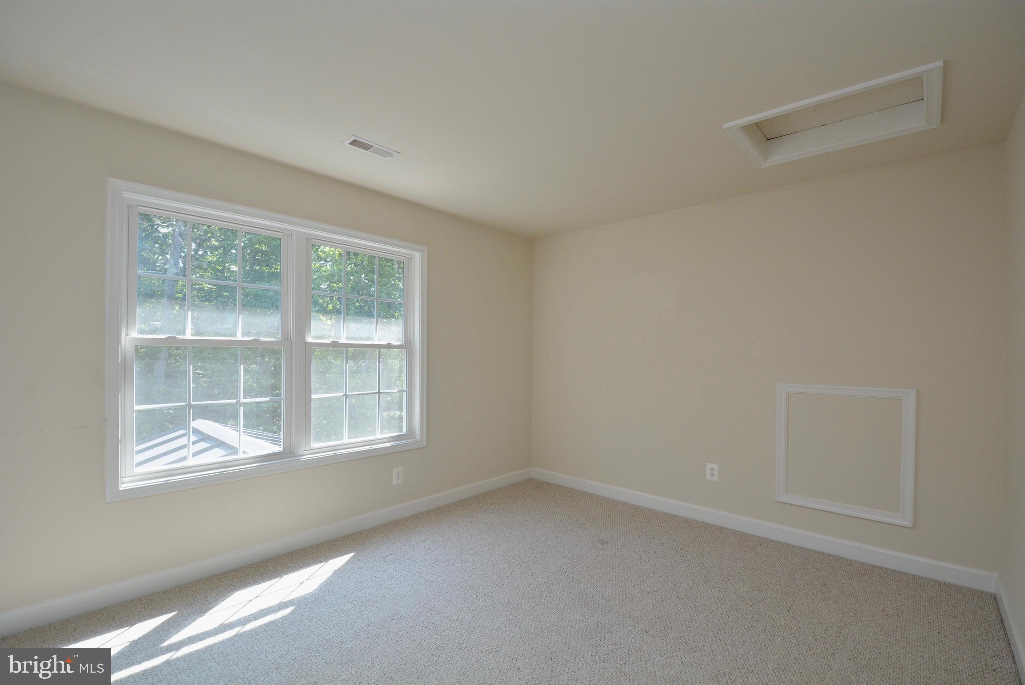 10639 Gunston Road Lorton, VA 22079 - Photo 36 of 58 Upper Bedroom