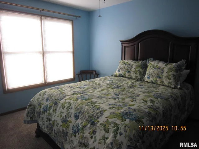 $225,000 | 2608 38th Street, Moline, IL 61265