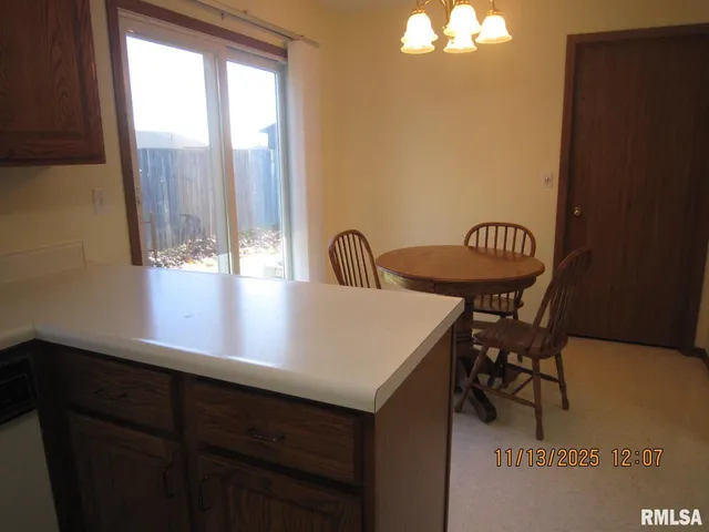 $225,000 | 2608 38th Street, Moline, IL 61265