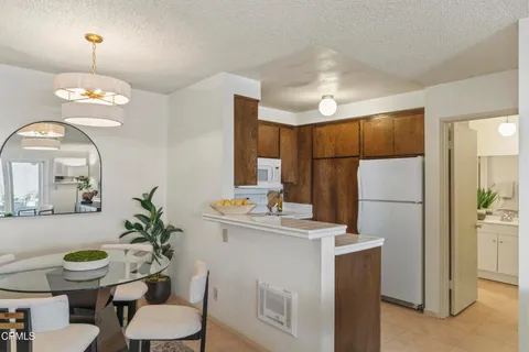 $575,000 | 360 South Euclid Avenue, Unit 116, Pasadena, CA 91101
