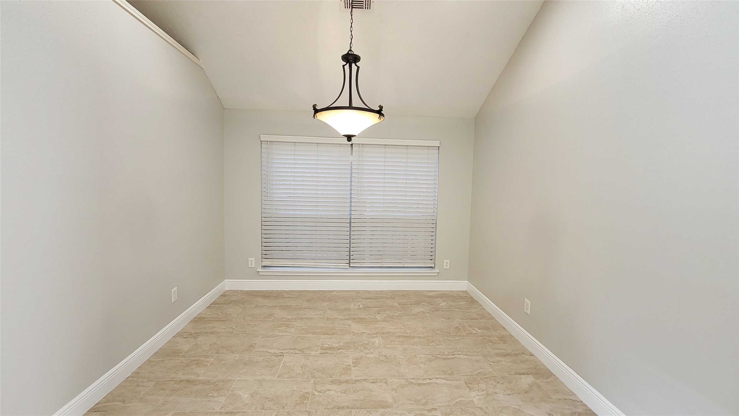 5227 Clarkston Lane Spring, TX 77379 - Photo 8 of 28