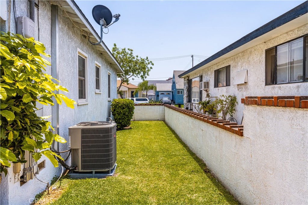 2229 Cowlin Avenue Commerce, CA 90040 - Photo 32 of 34 a view of swimming pool with outdoor seating