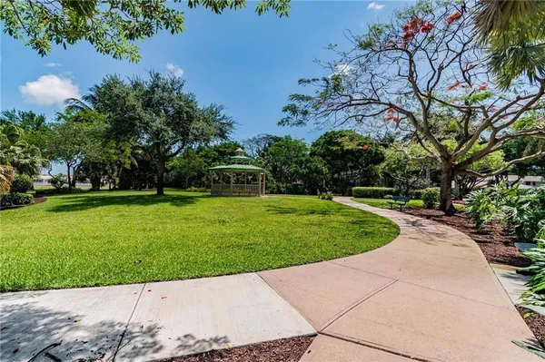$2,000 | 2460 DC Country Club Boulevard, Unit 408A, Deerfield Beach, FL 33442