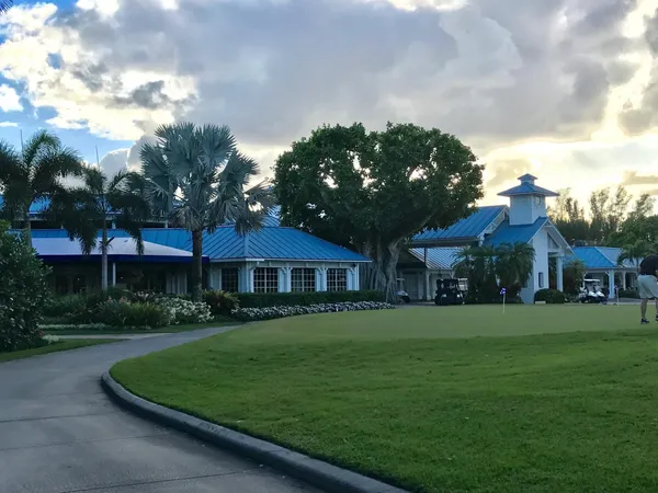 $2,000 | 2460 DC Country Club Boulevard, Unit 408A, Deerfield Beach, FL 33442