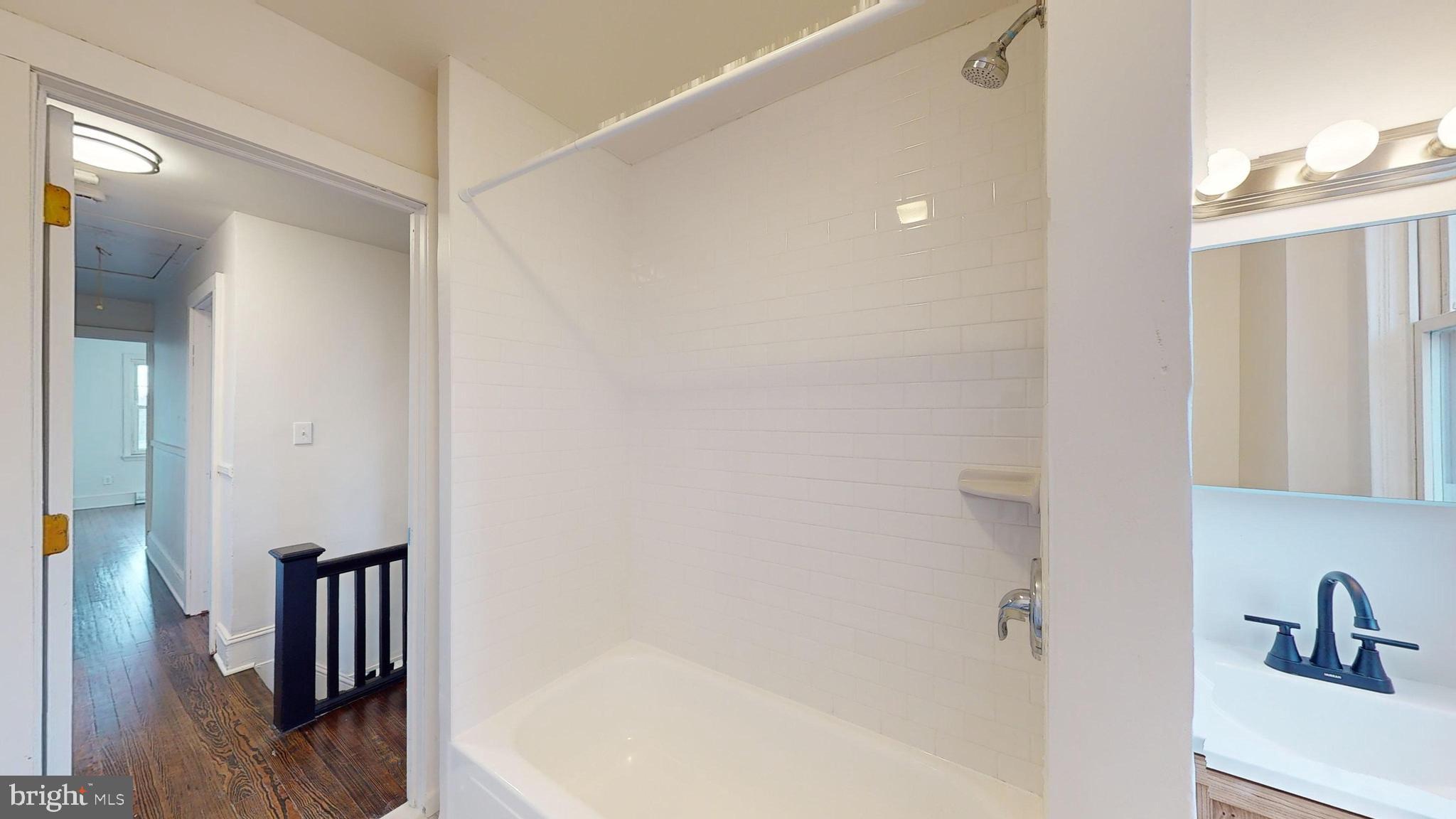 769 Mission Road Trenton, NJ 08620 - Photo 6 of 26 Gallery Image 6