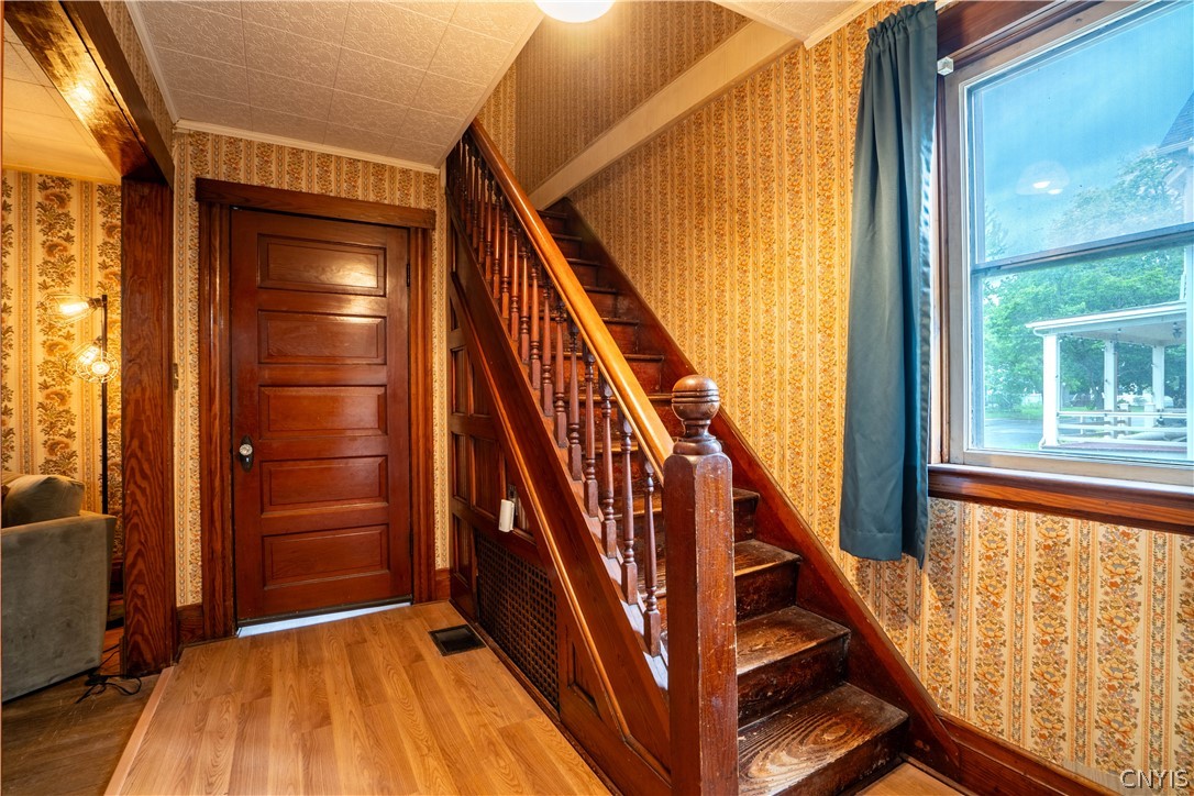 519 Broadway Street Oneida, NY 13421 - Photo 10 of 47
