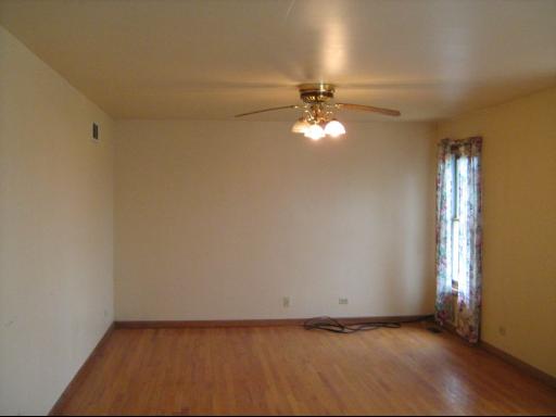 648 Ogee Road Earlville, IL 60518 - Photo 3 of 8 Gallery Image 3