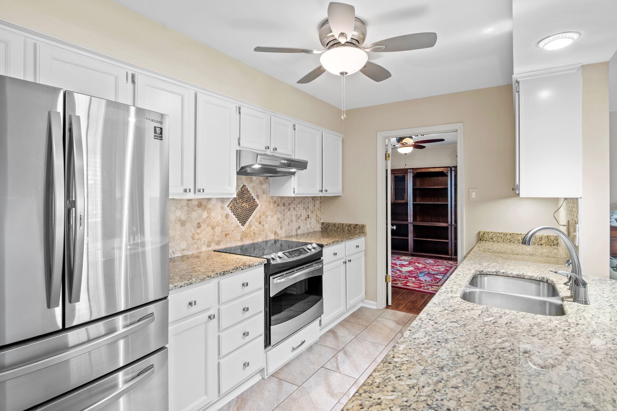 1911 Allenby Road Germantown, TN 38139 - Photo 9 of 27