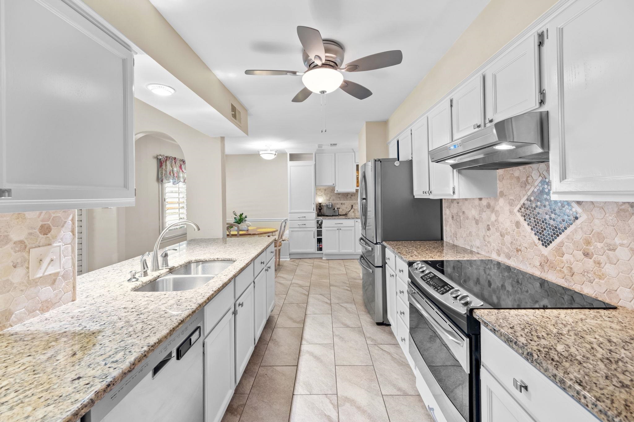 1911 Allenby Road Germantown, TN 38139 - Photo 10 of 27