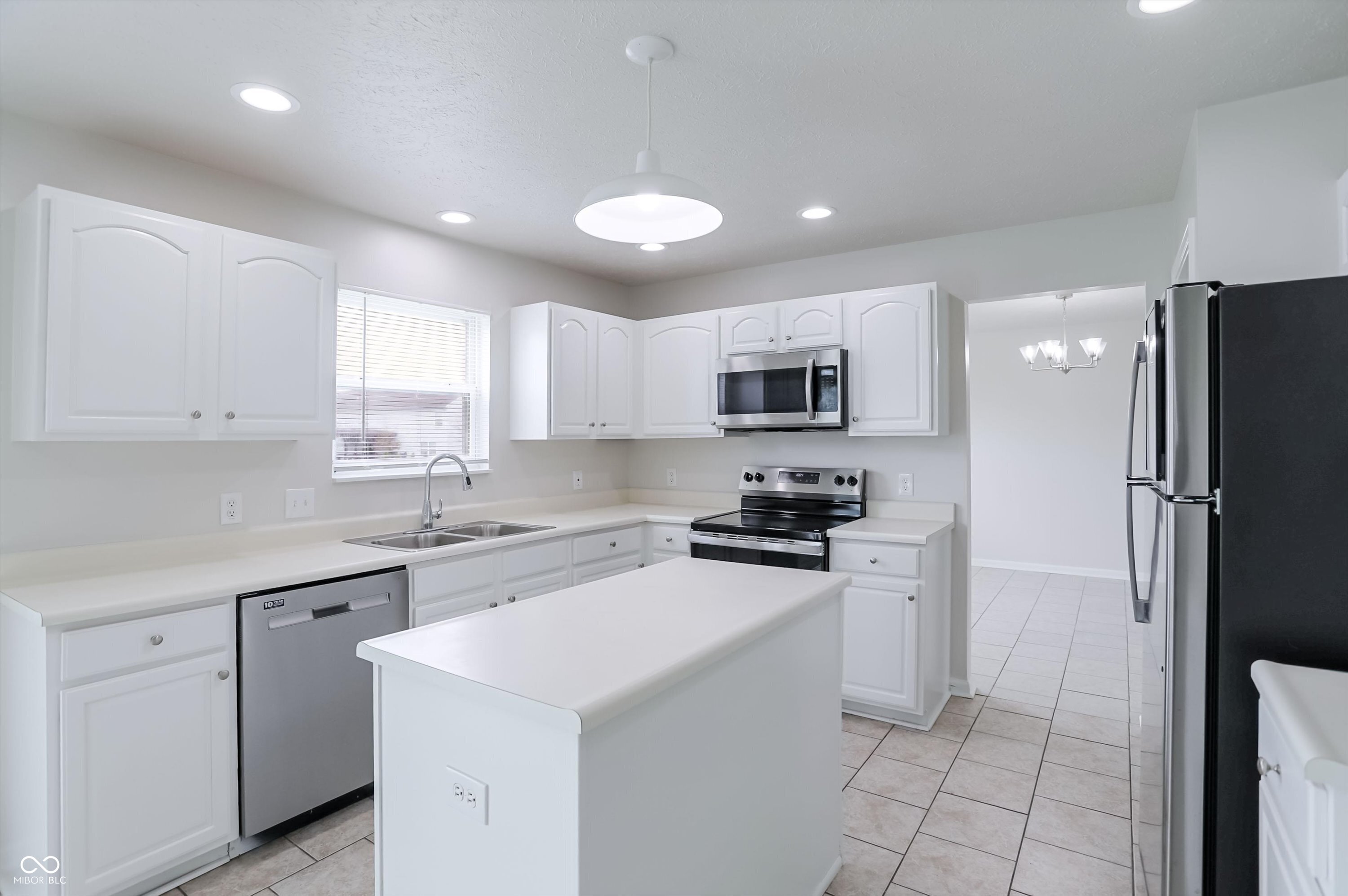 13208 Radnor Way Fishers, IN 46038 - Photo 17 of 60