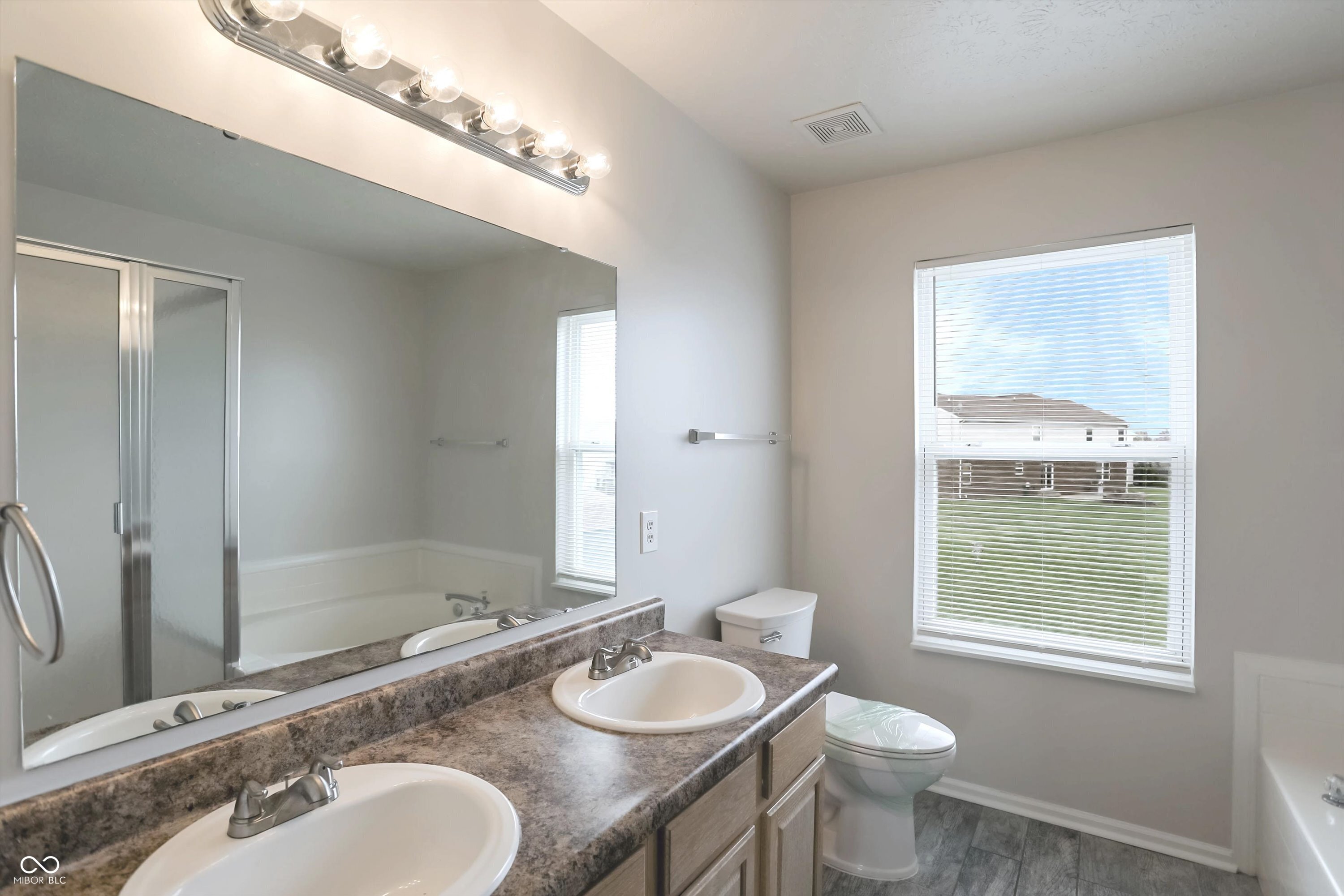 13208 Radnor Way Fishers, IN 46038 - Photo 31 of 60
