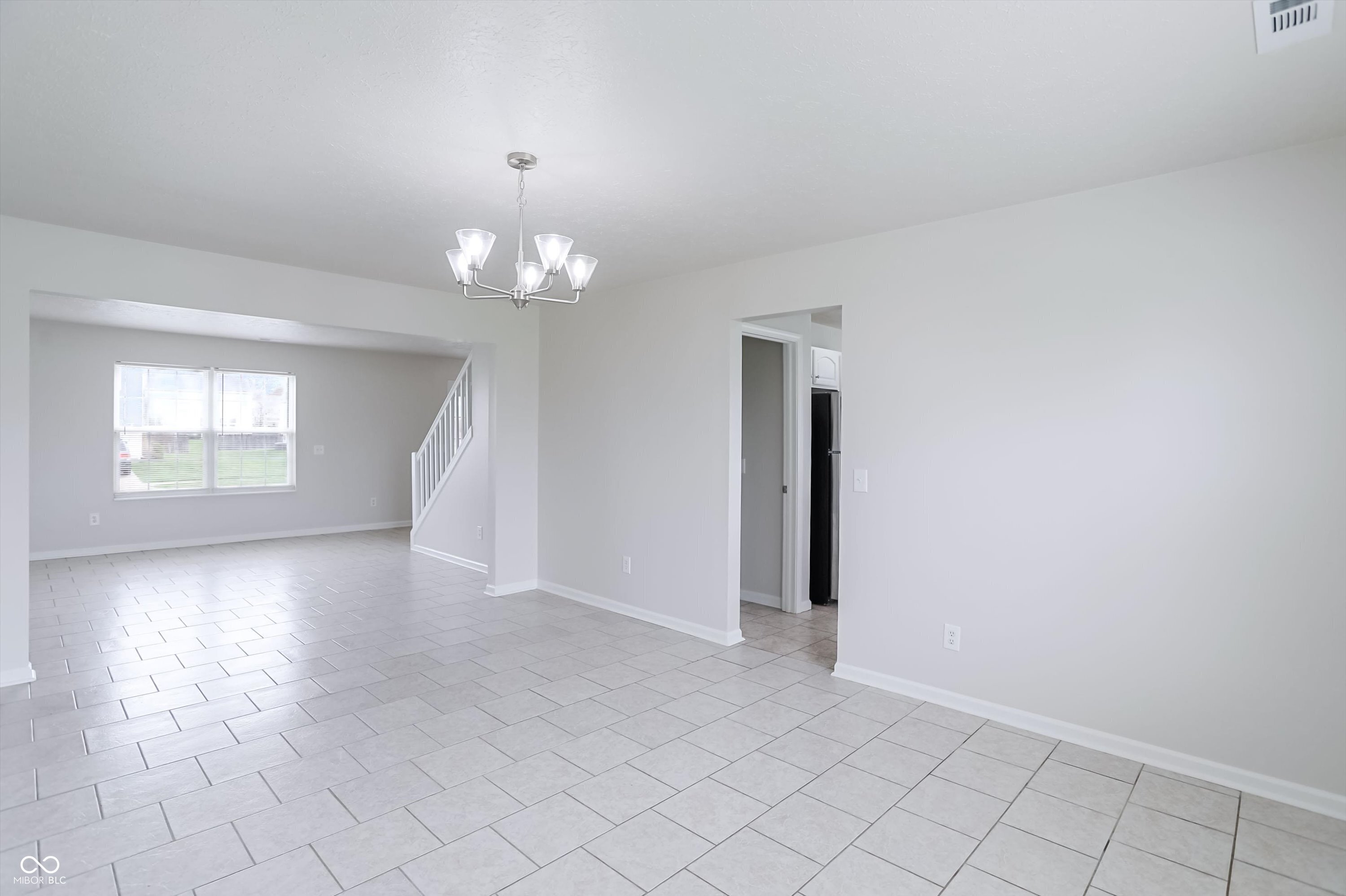 13208 Radnor Way Fishers, IN 46038 - Photo 8 of 60