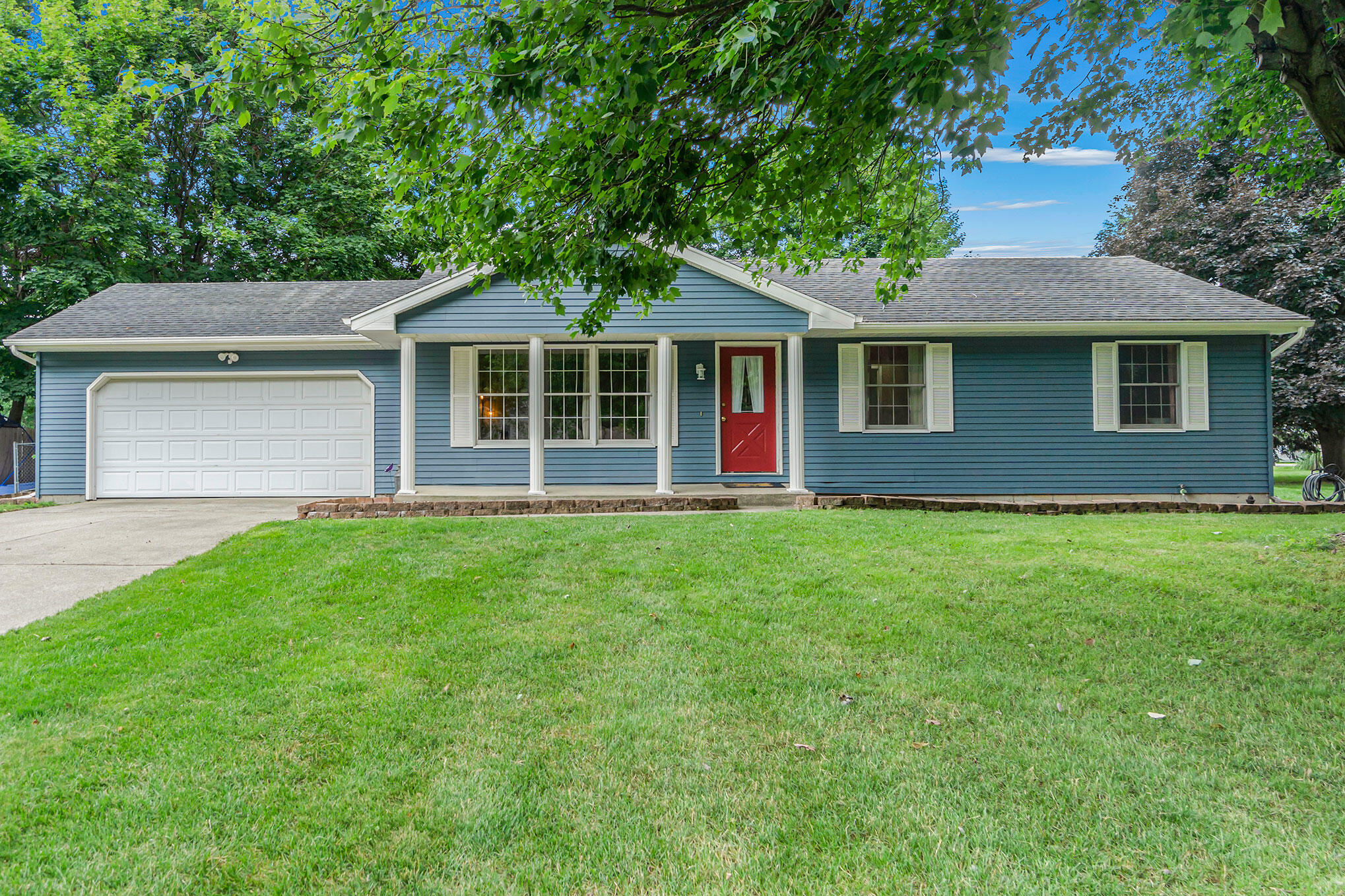 17295 Mackinaw Three Rivers, MI 49093 - Photo 1 of 32 _DSC5201
