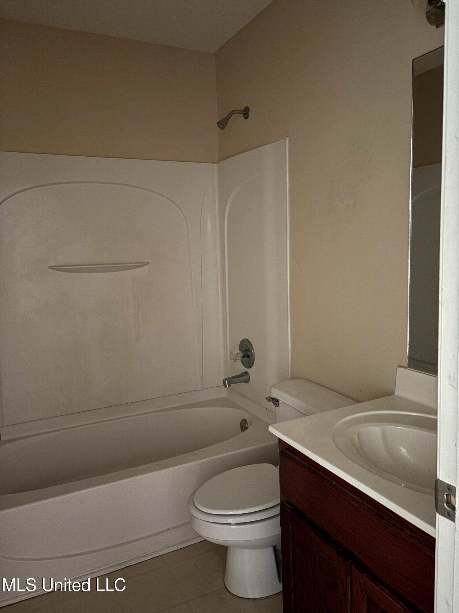 7429 Perrin Lane Horn Lake, MS 38637 - Photo 9 of 9 IMG_1031